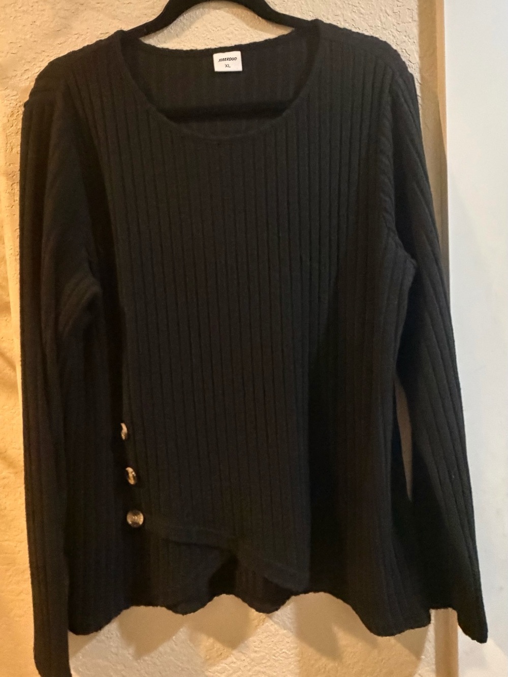 Black Ribbed Button-Accent Tunic Top